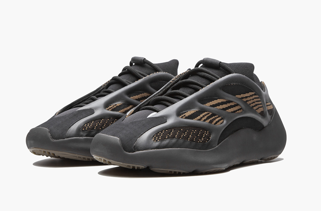 Yeezy 700 V3 “Clay Brown” – Snkr Sin